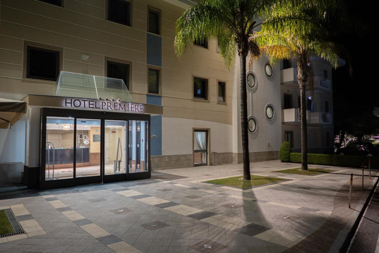 Hotel Premiere Varcaturo Εξωτερικό φωτογραφία