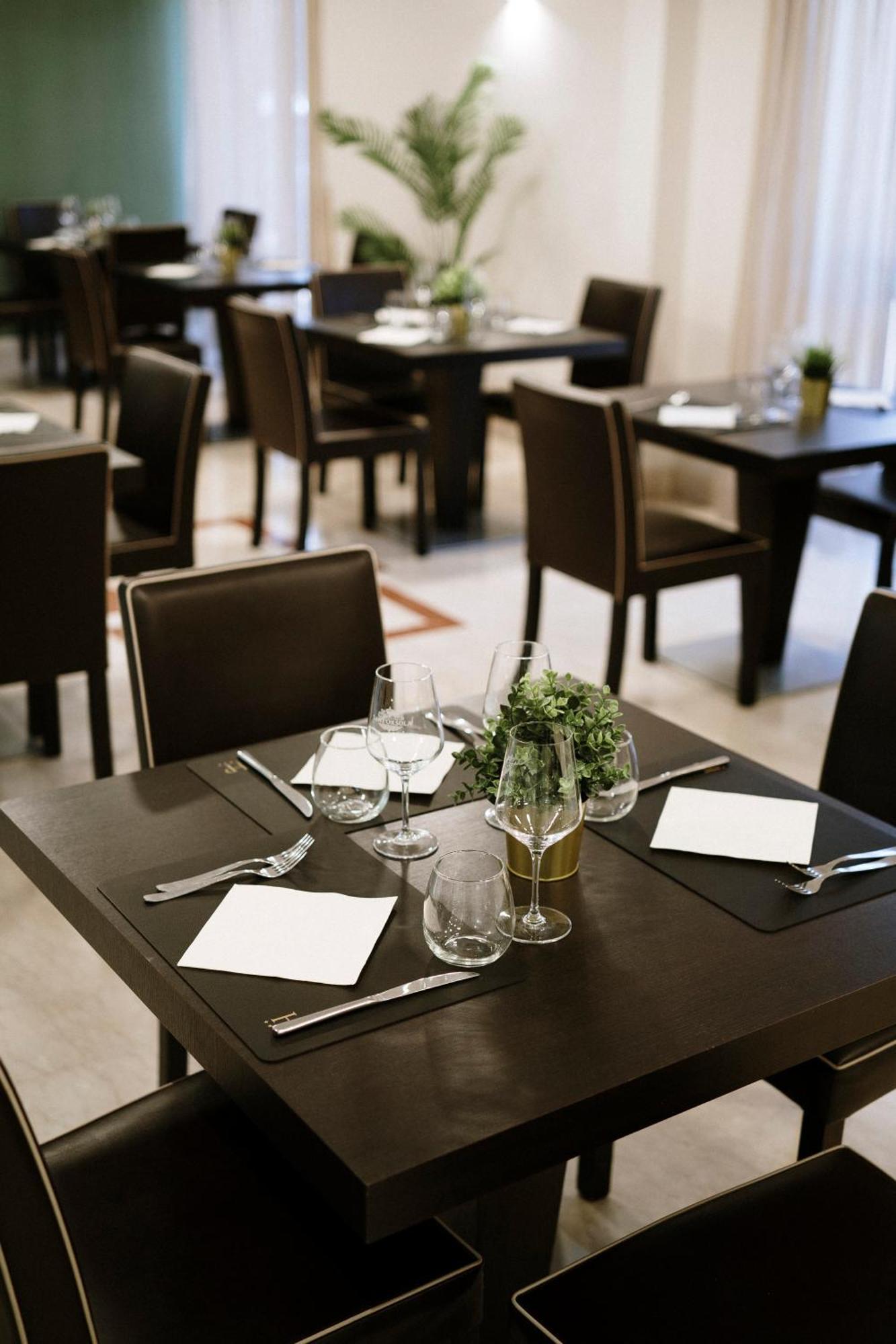 Hotel Premiere Varcaturo Εξωτερικό φωτογραφία