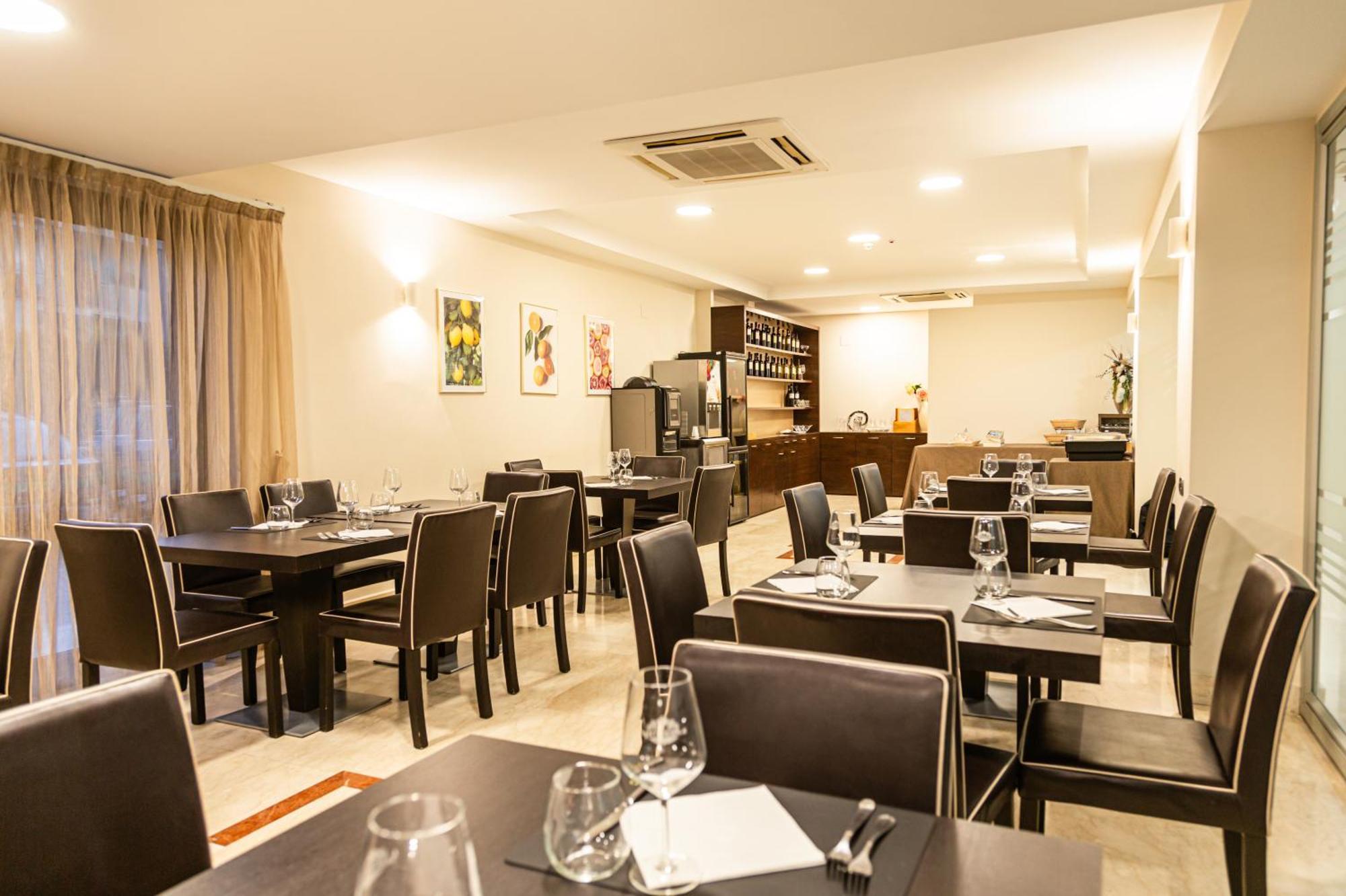 Hotel Premiere Varcaturo Εξωτερικό φωτογραφία