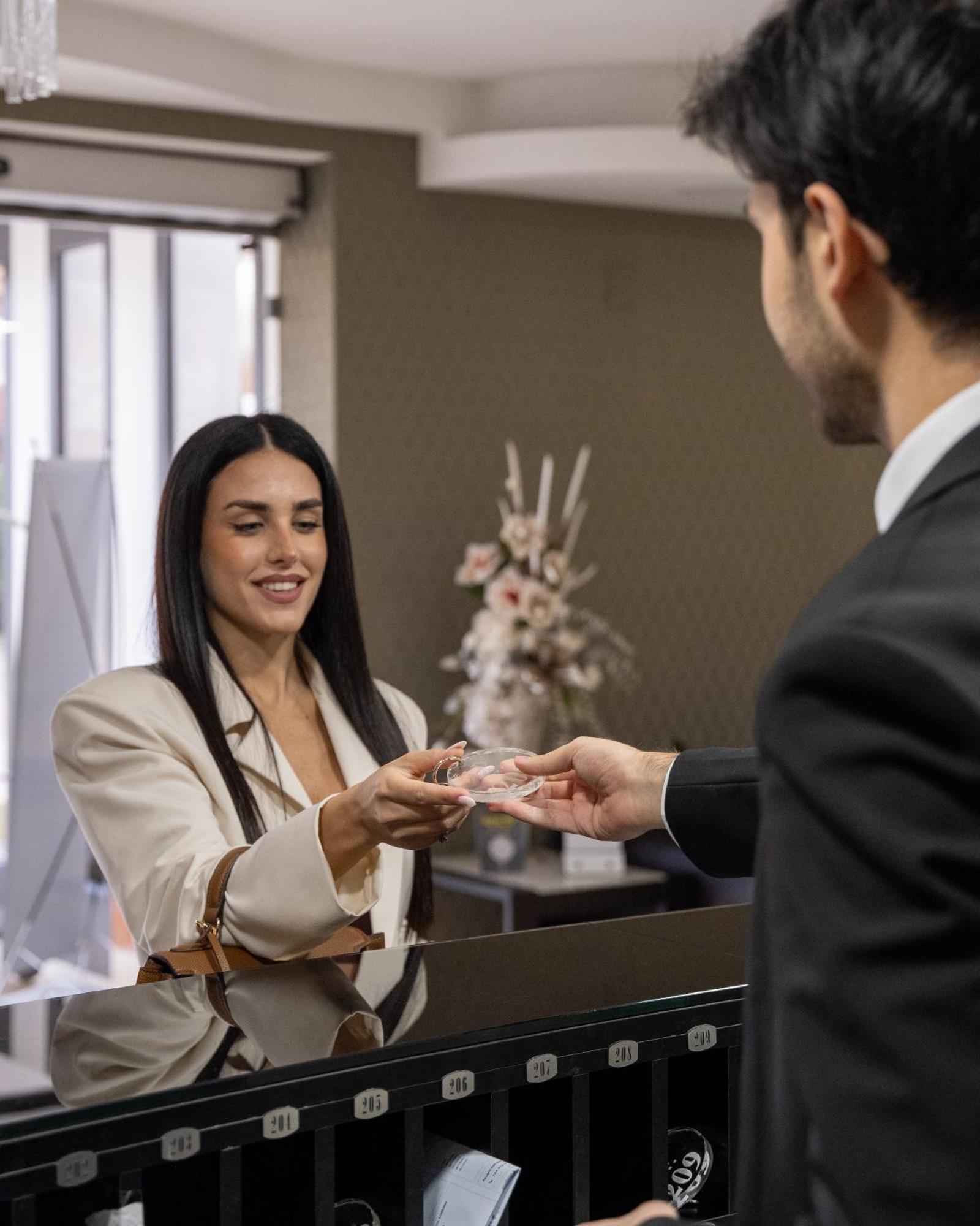 Hotel Premiere Varcaturo Εξωτερικό φωτογραφία